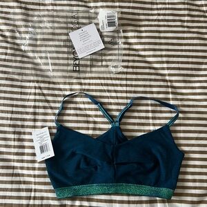 NEW beyond yoga sports bra